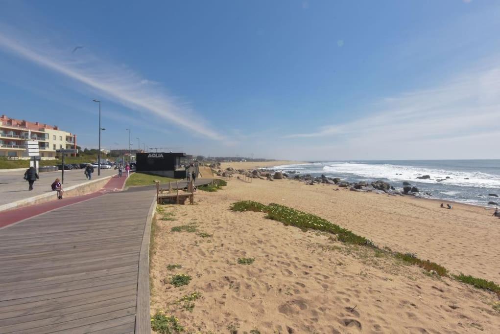 Rocha'S Apartment Remodelado! Na Praia Com Terraco Vila Nova de Gaia Exterior foto